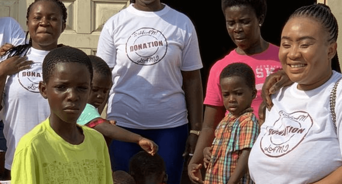 CSR team and donation community